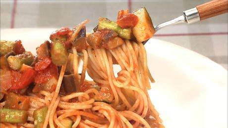 もこみち流　夏野菜のトマトパスタ