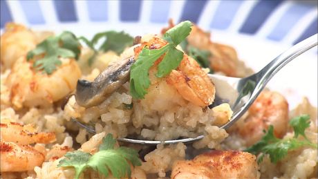 もこみち流　 エビとにんにくとハラペーニョのメキシコ風炒めし