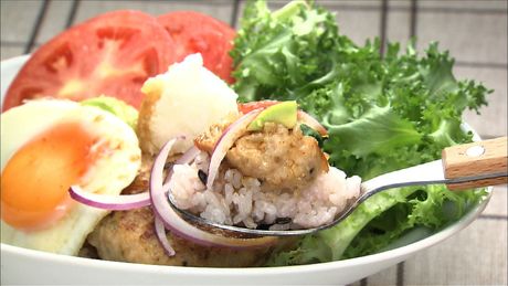 もこみち流 　鶏ひき肉の和風ロコモコ（後編）