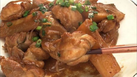 もこみち流　鶏ももと大根のみそ炒め