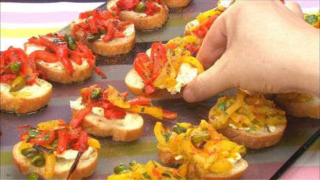 もこみち流　焼きパプリカのカナッペ