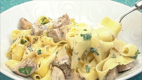 もこみち流　マッシュルームのパッパルデッレ