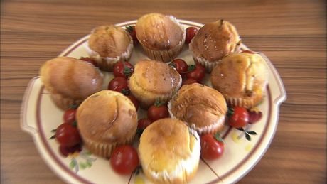 もこみち流　ドライトマト入りオリーブオイルマフィン