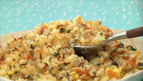 もこみち流　じゃこと桜エビのチャーハン