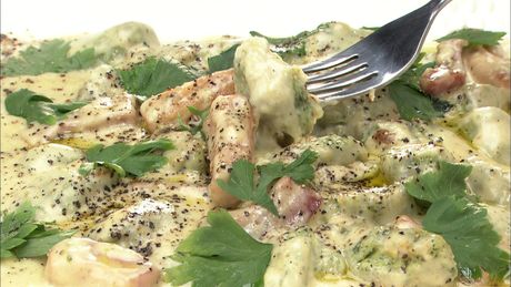 もこみち流　ほうれん草ニョッキのカルボナーラ