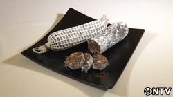 レンコンと柿の種のサラメ・ディ・チョコラート