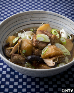 もこみち流 豚バラとじゃがいもの煮物