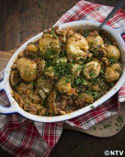 もこみち流 丸ごと新じゃがとミートソースのオーブン焼き