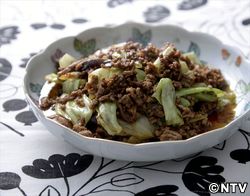 もこみち流 キャベツとひき肉の中華風みそ炒め