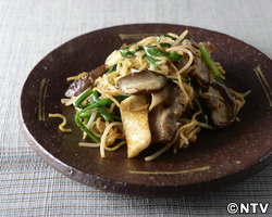 もこみち流 イカと豚肉のスパイス焼きそば