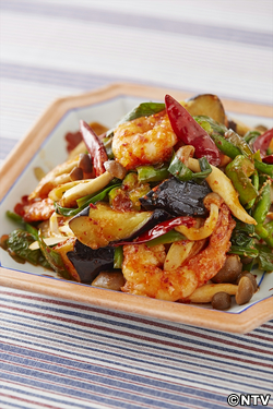 もこみち流 野菜とエビチリの辛炒め飯