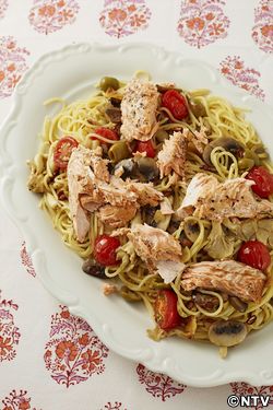 もこみち流 サーモンときのこのオイルパスタ