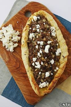 もこみち流 牛ひき肉のピデ