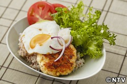 もこみち流 鶏ひき肉の和風ロコモコ(後編)