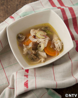 もこみち流 ささみとセロリのスープ