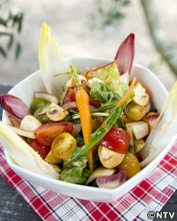 もこみち流 フレッシュオリーブオイルとフレッシュ野菜のサラダ