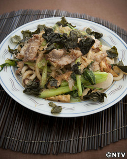 もこみち流 豚肉と小松菜の焼きうどん